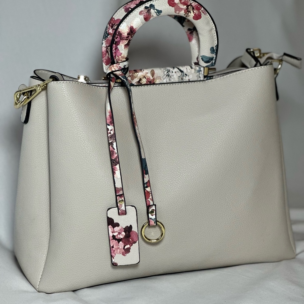 Boutique Floral and Cream Beige Shoulder Purse